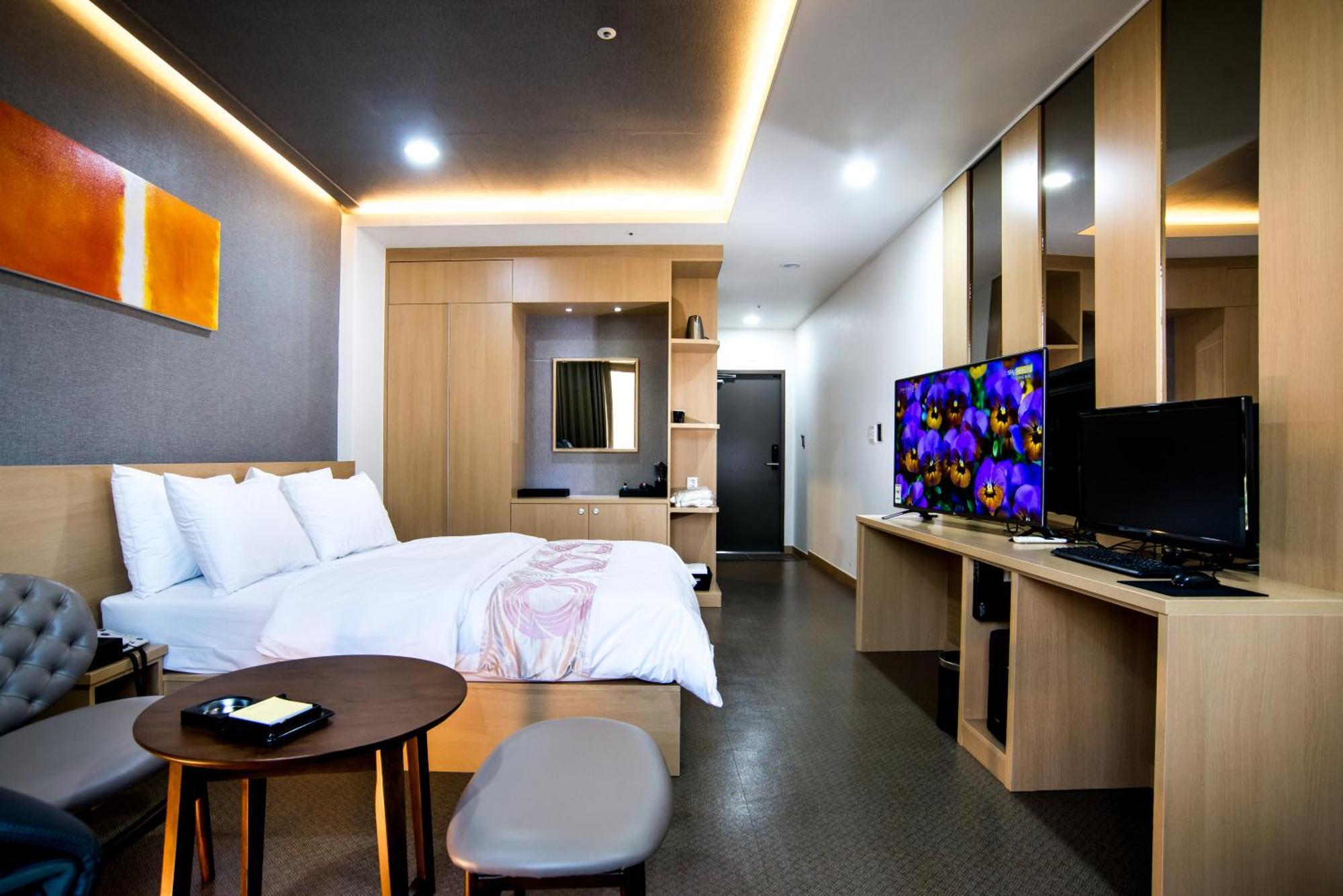 Namyangju Benikea Jd Hotel Стая снимка
